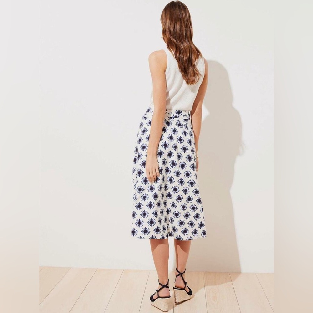 LOFT Blue and White Floral Midi A-Line Skirt- Size 10 - Picture 2 of 6